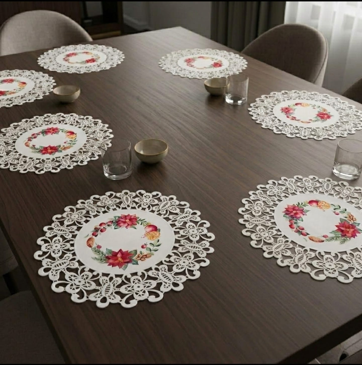 6-piece round table mat set, 15-inch size, placed on a dining table
