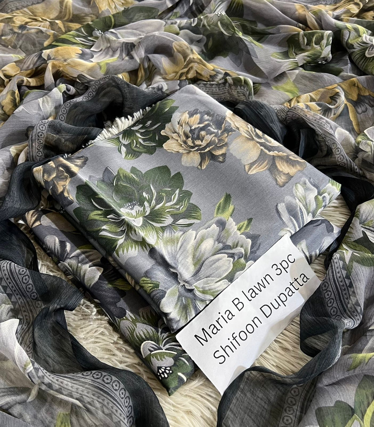 Baroque Lawn 3pc