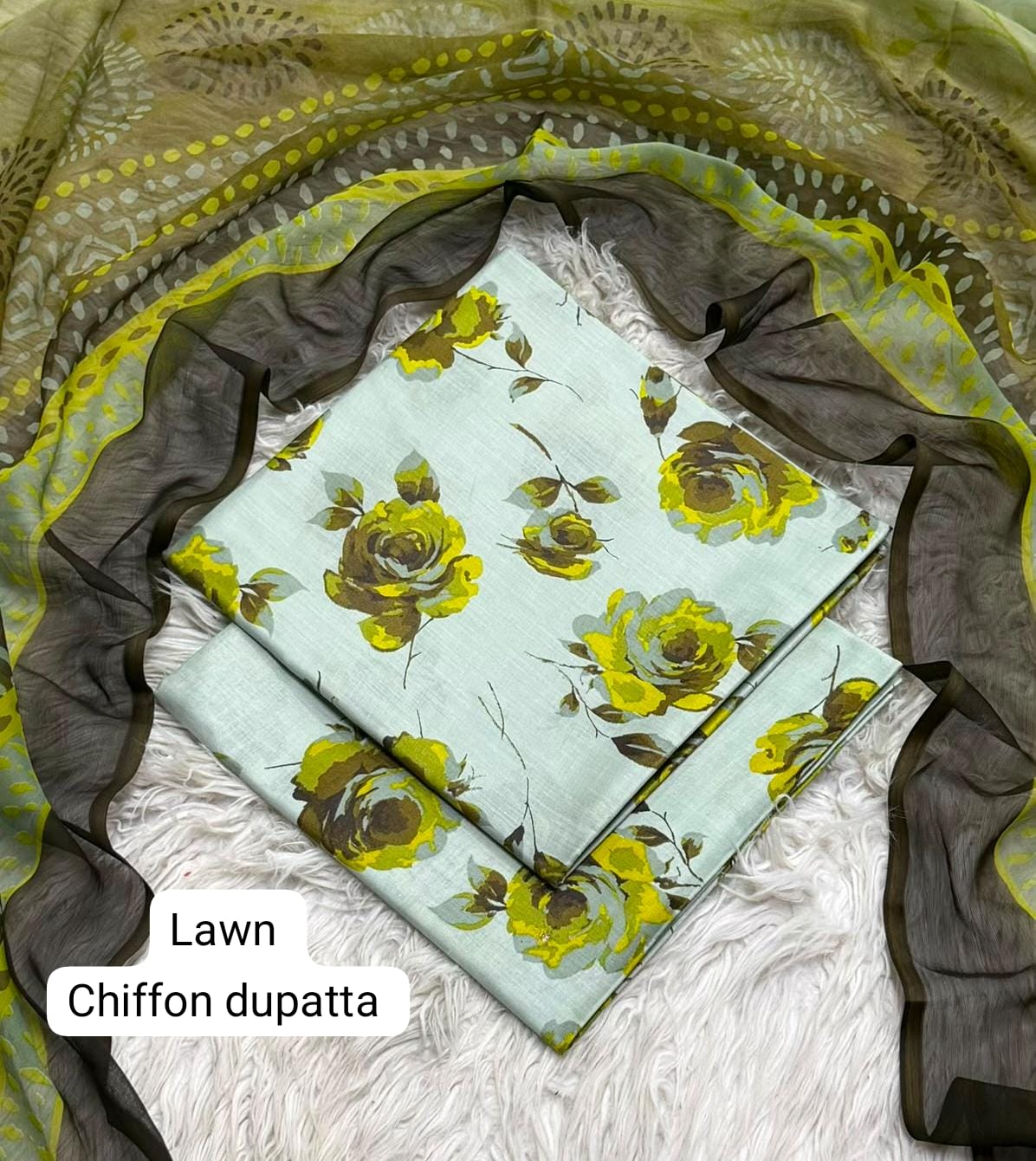 Digital Printed Lawn Suit with Chiffon Dupatta | Summer sale | Branded lawn | 3Pc - My Store