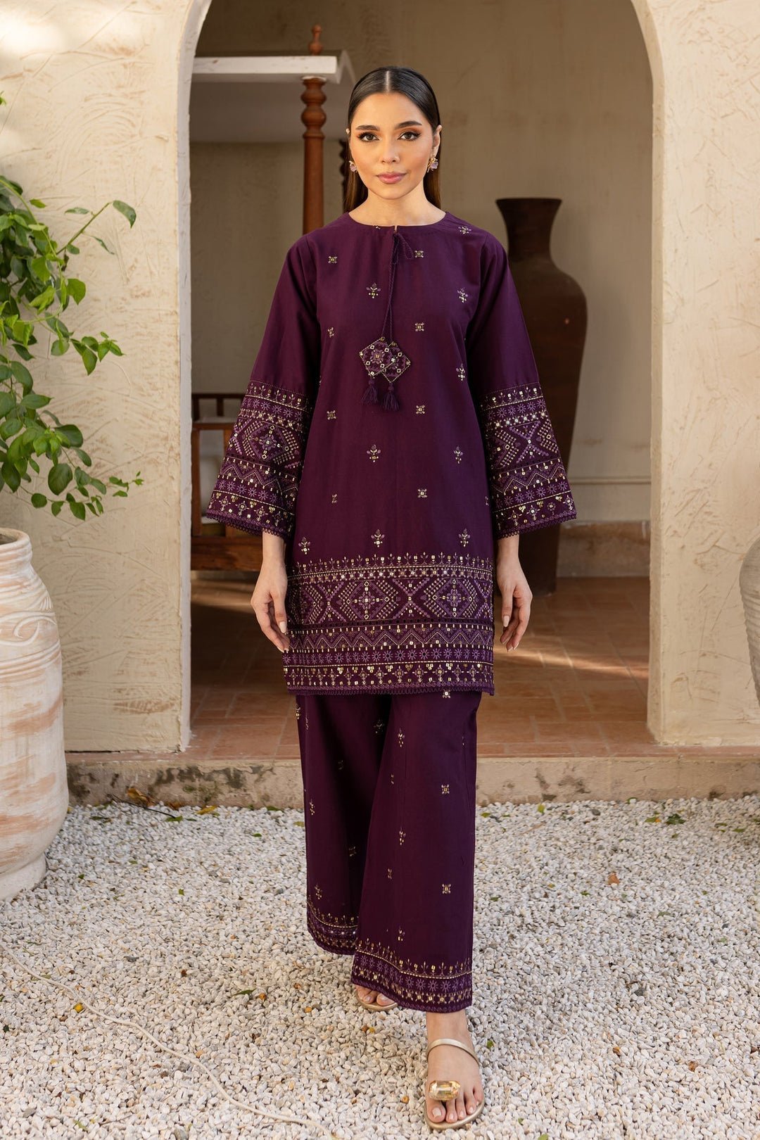 Premium Embroidered Lawn 2PC Collection | Batik