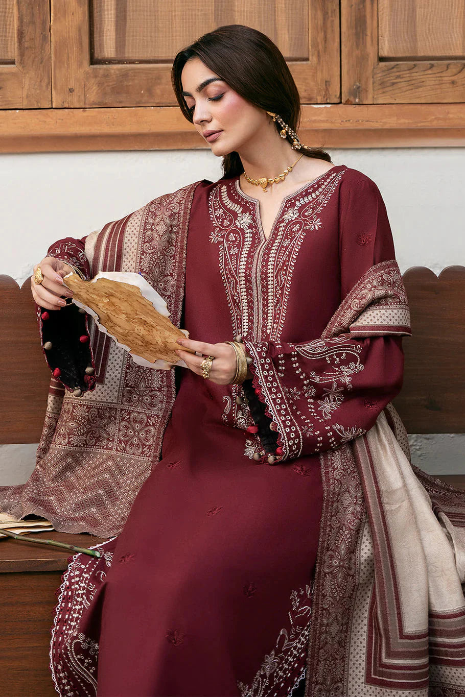 Izel 3p Lawn Suit 2026