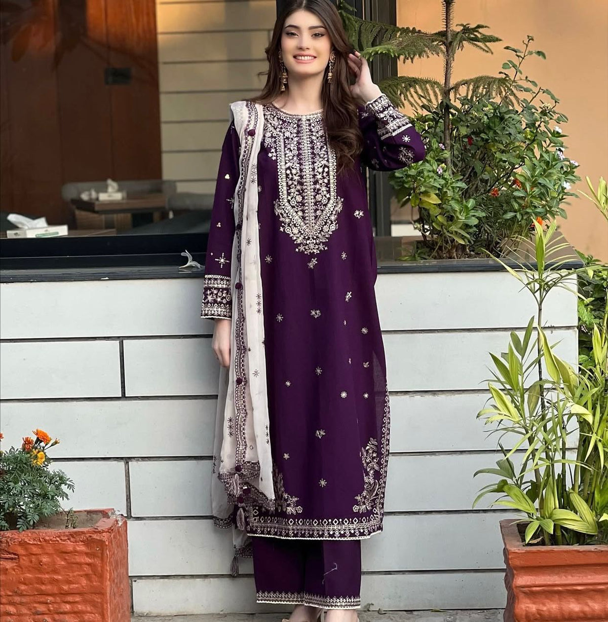 Batik fancy 3p Lawn Suit 2026