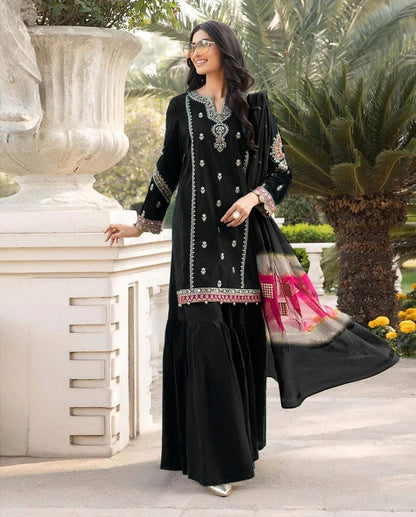 Maria B fancy lawn 3pc Embroidery