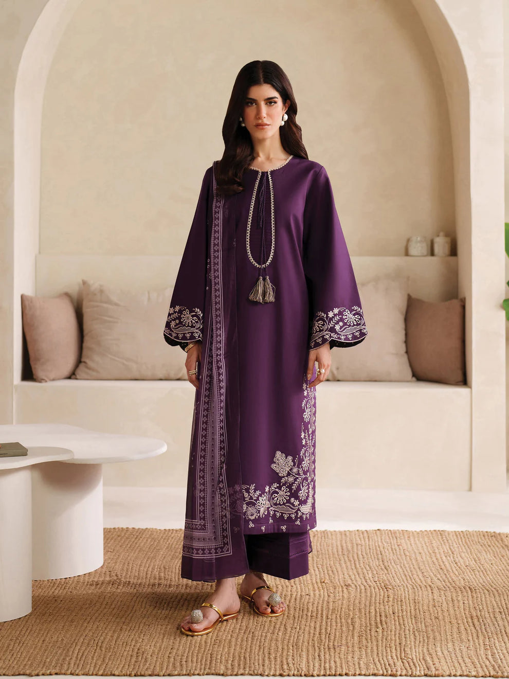 Garnit fancy lawn 3pc Embroidery